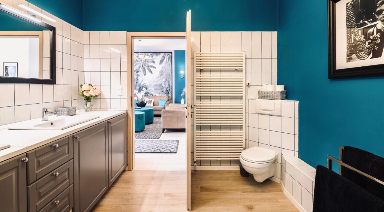 Monarchia Apartman Grand Mosonmagyaróvár エクステリア 写真