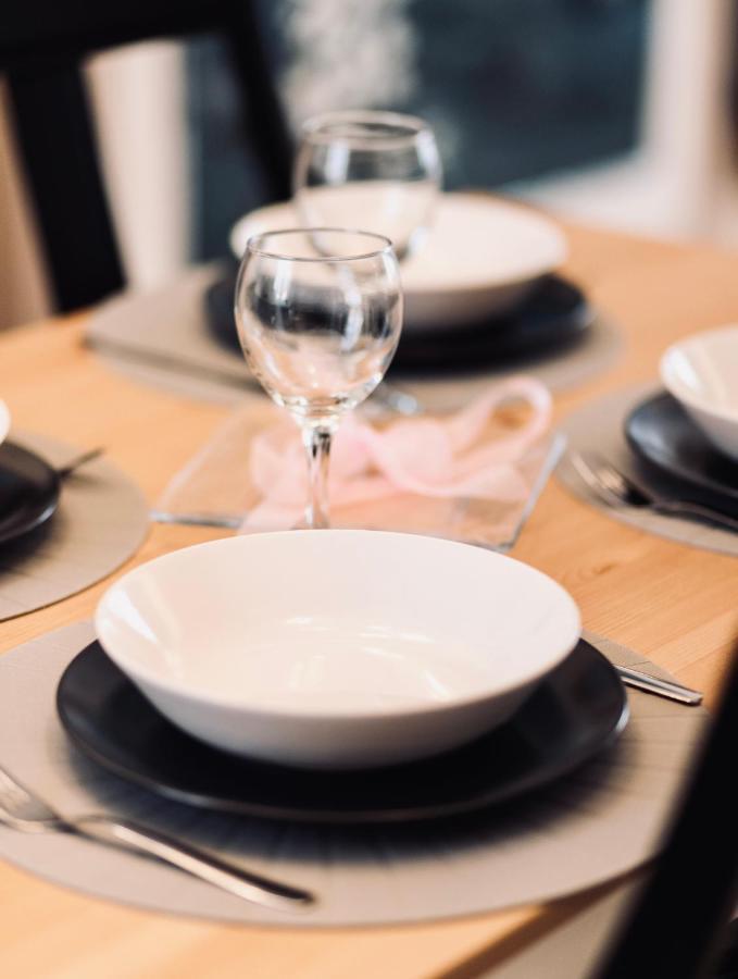Monarchia Apartman Grand Mosonmagyaróvár エクステリア 写真